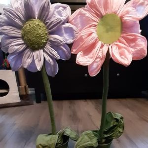 Butterfly garden room decor